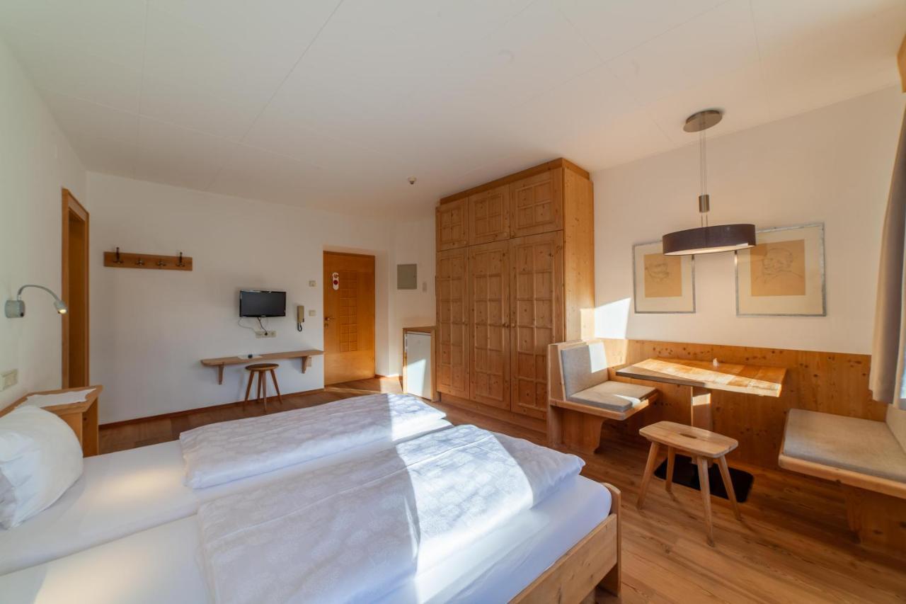 Hotel Greif มัลเลส เวนอสตา ภายนอก รูปภาพ